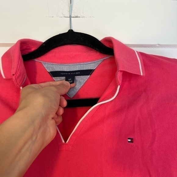 Tommy Hilfiger Pink Collared Golf Polo Size Small - Picture 2 of 3